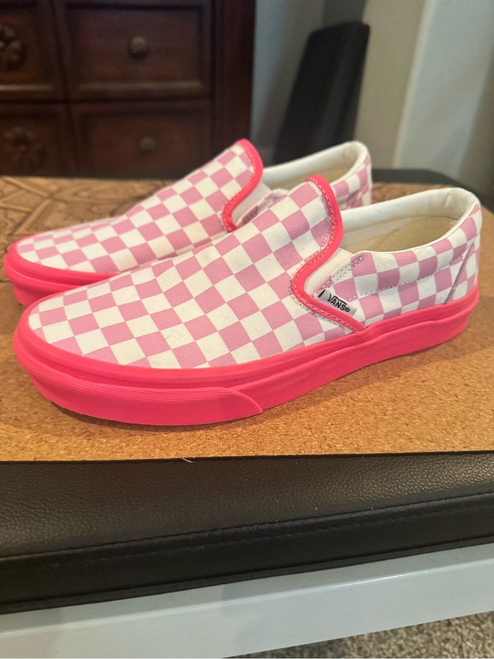 Vans Classic Slip-On Checkerboard Shoe - Pink/White - Picture 4 of 5